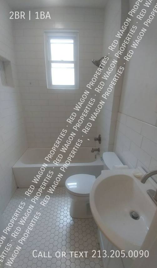 Apartment for rent at 411 W Mistletoe Ave #411, San Antonio, TX 78212