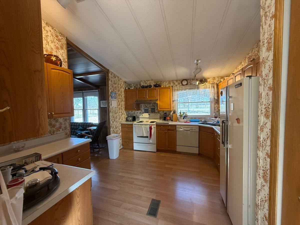 House for rent at 61144 Bryan Rd, Aline, OK 73716