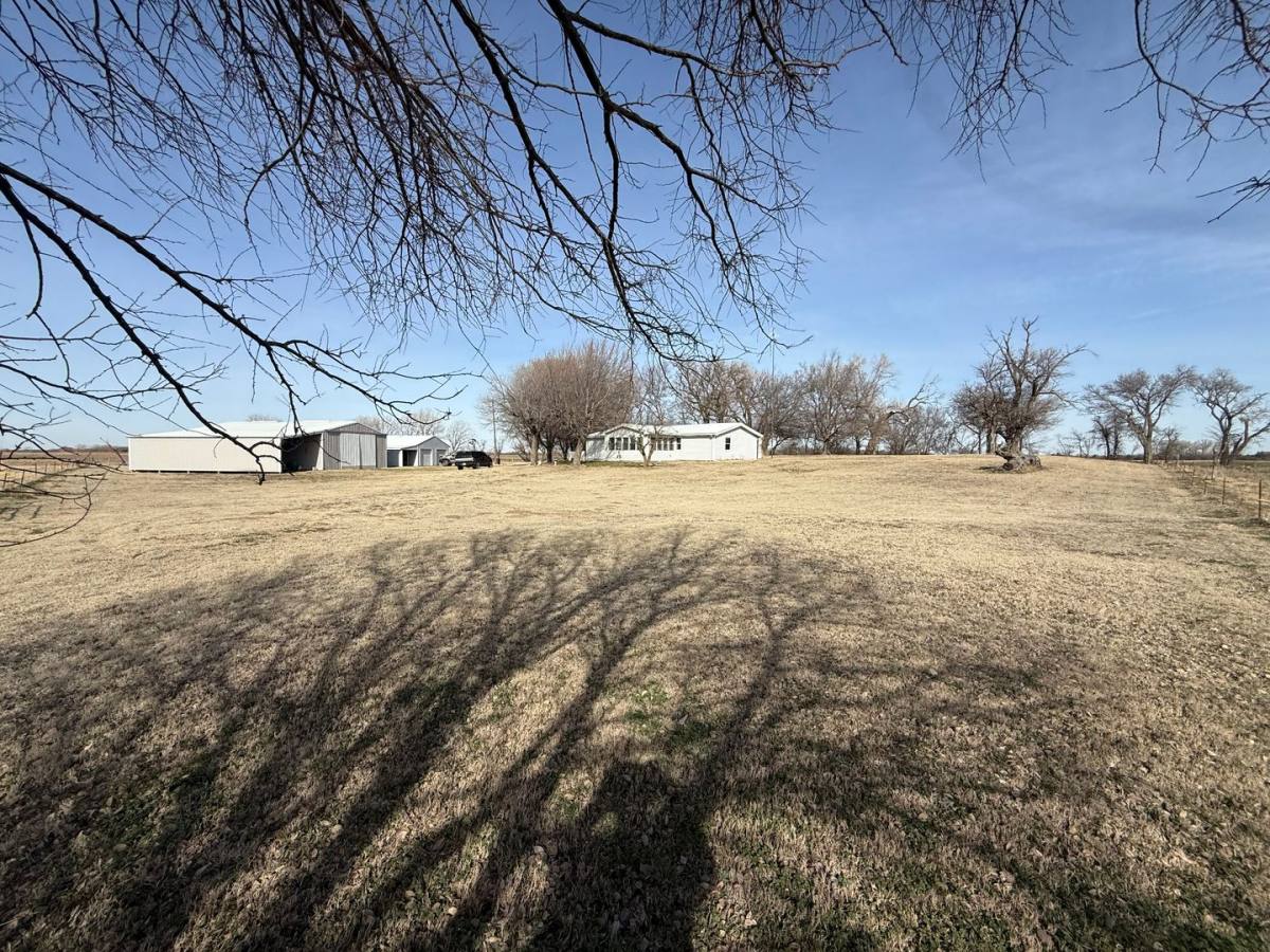 House for rent at 61144 Bryan Rd, Aline, OK 73716