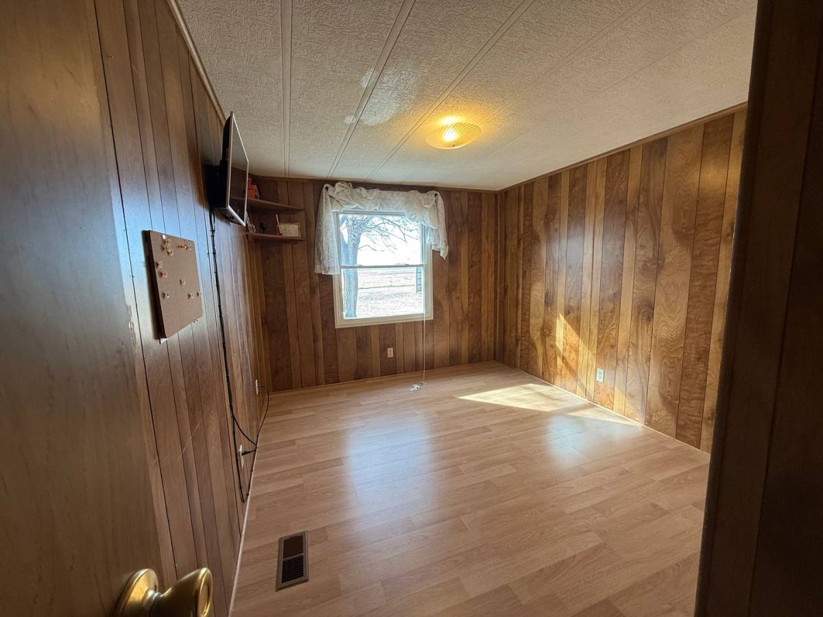 House for rent at 61144 Bryan Rd, Aline, OK 73716