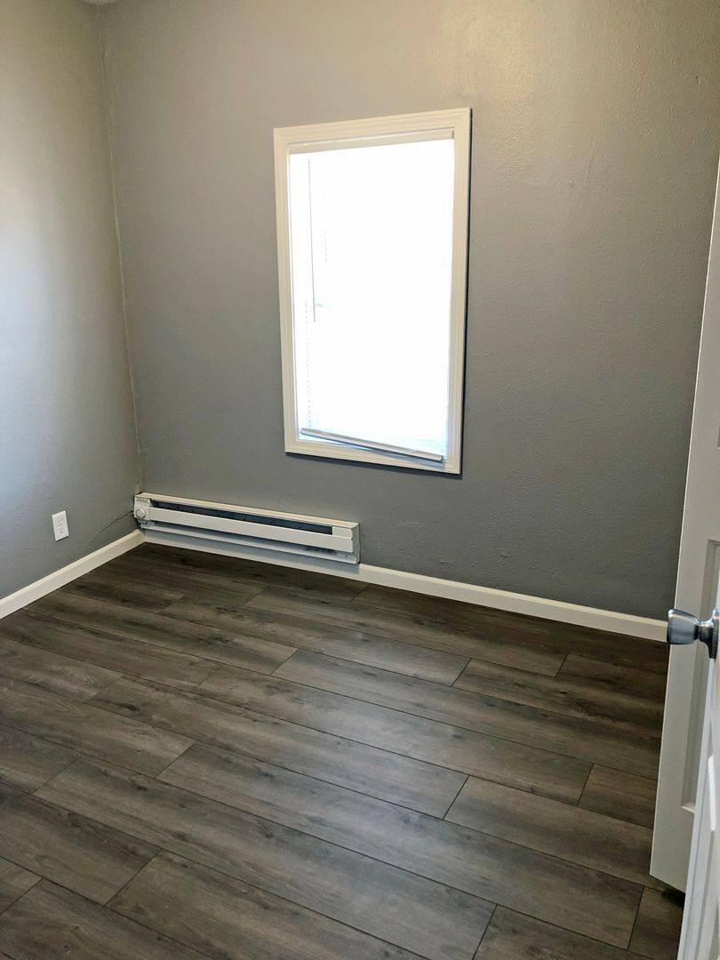 Apartment for rent at 1507 Avon St, La Crosse, WI 54603