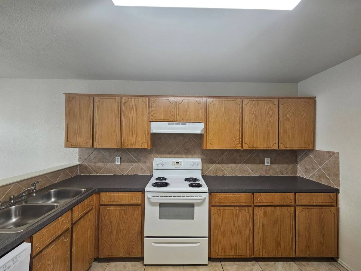 Apartment for rent at 3209 Toledo Dr, Killeen, TX 76542