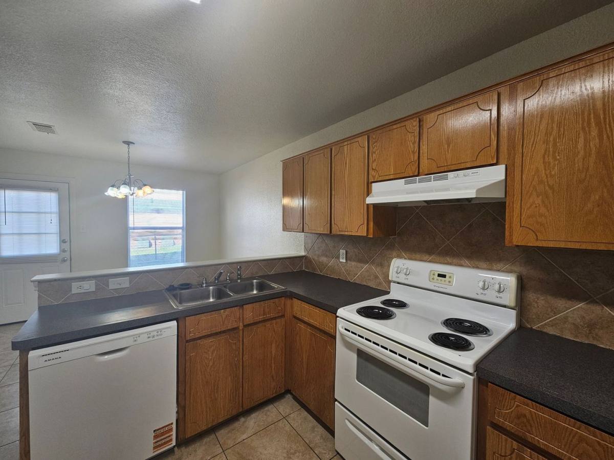 Apartment for rent at 3209 Toledo Dr, Killeen, TX 76542