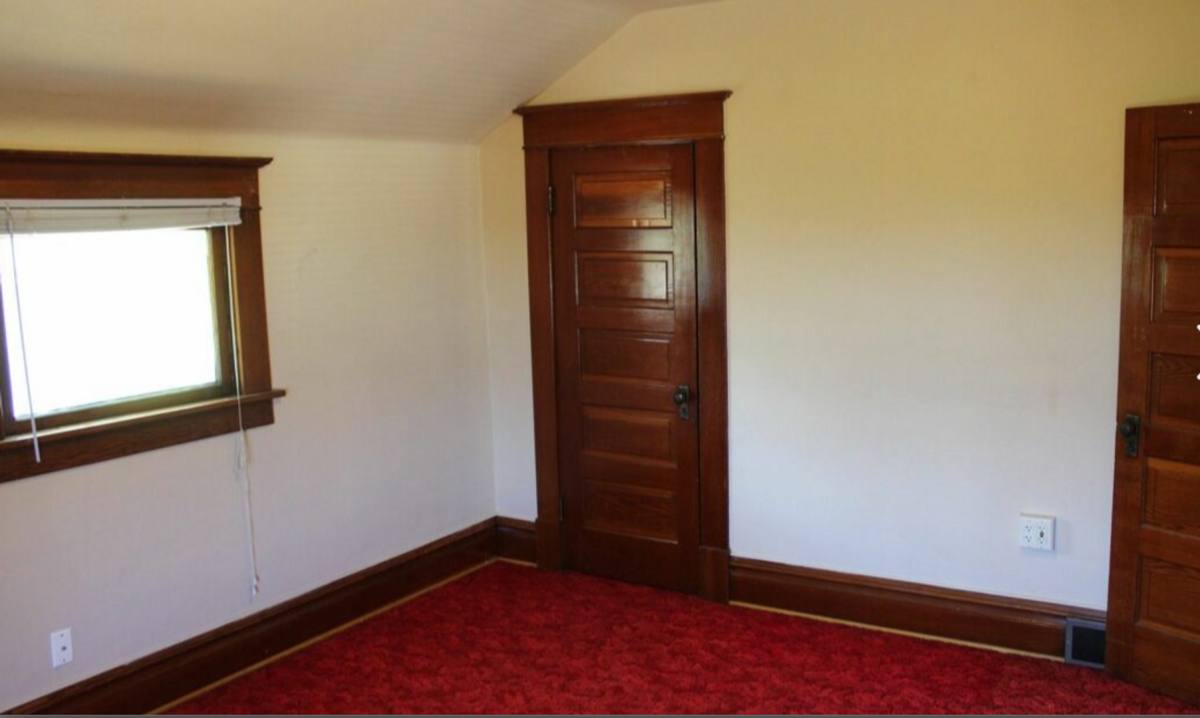 Apartment for rent at 1247 Franklin St, Bellingham, WA 98225