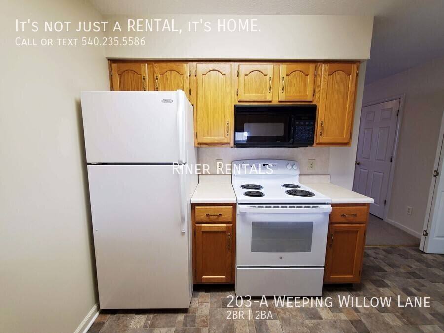 Townhouse for rent at 203-A Weeping Willow Lane, Bridgewater, VA 22812
