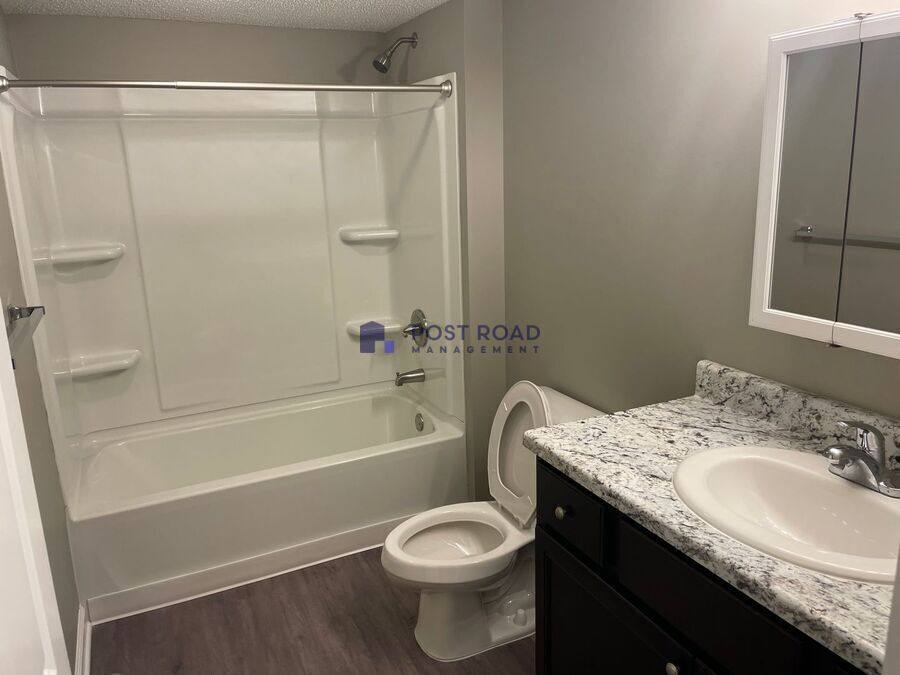Apartment for rent at 2824 S Osage Ave #102, Wichita, KS 67217