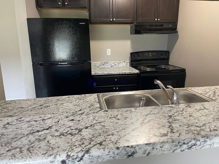 Apartment for rent at 2824 S Osage Ave #102, Wichita, KS 67217