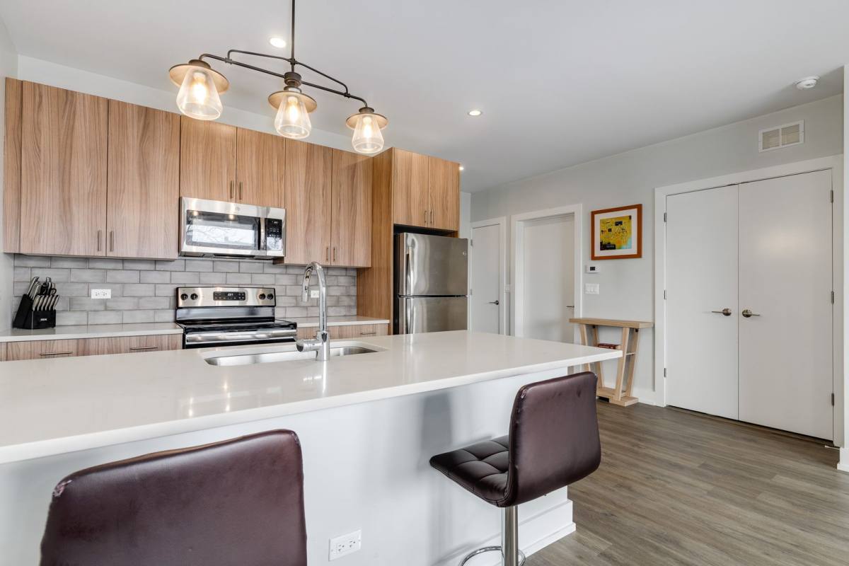 Apartment for rent at 2109-11 S Halsted St, Chicago, IL 60608