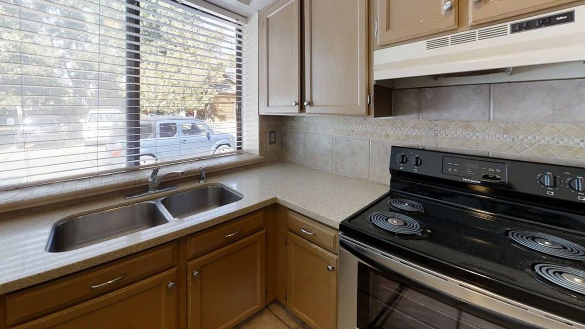 Townhouse for rent at 2633 Juniper Ave, Boulder, CO 80304