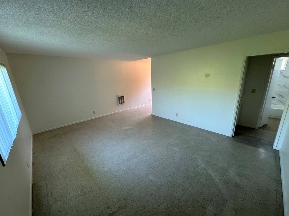 Apartment for rent at 711 E Pleasant St, Santa Paula, CA 93060