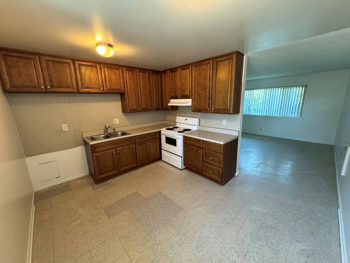 Apartment for rent at 711 E Pleasant St, Santa Paula, CA 93060
