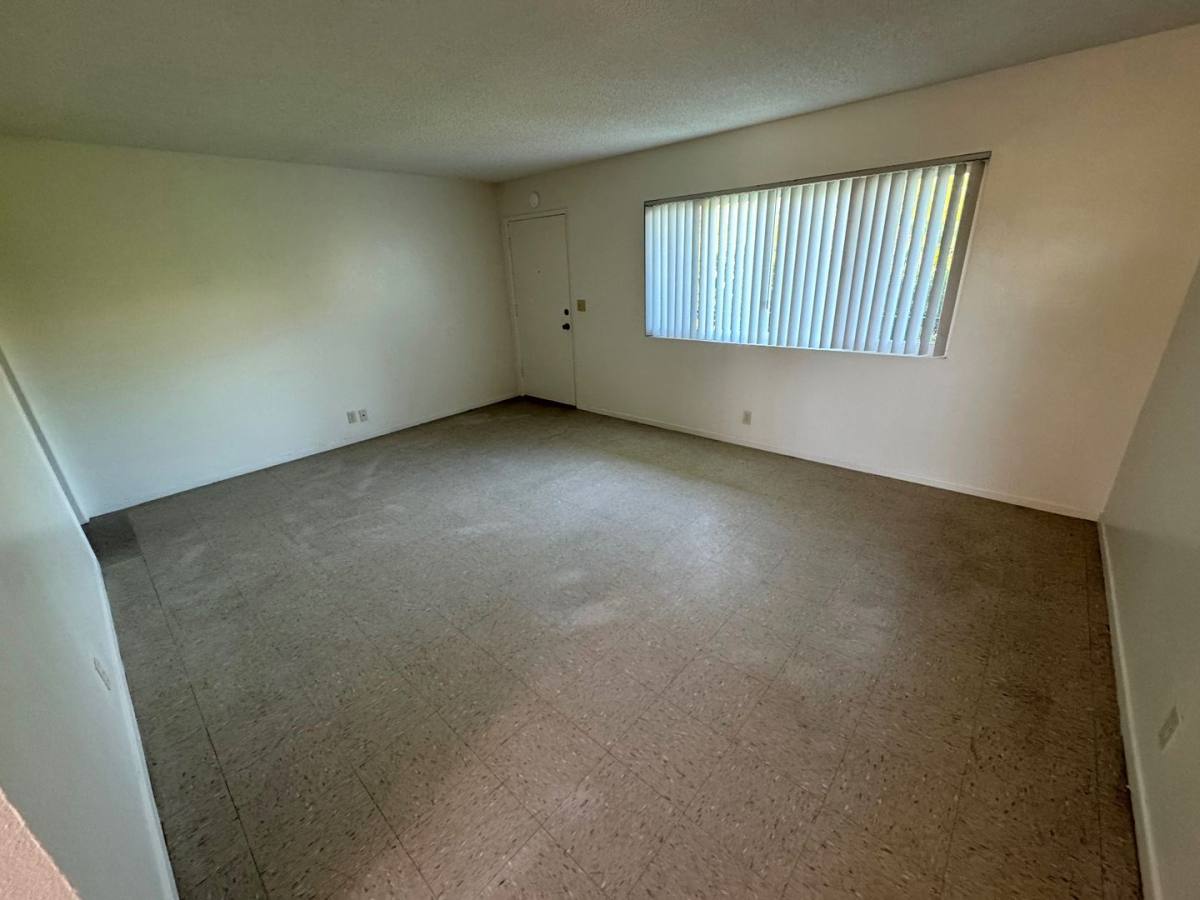 Apartment for rent at 711 E Pleasant St, Santa Paula, CA 93060