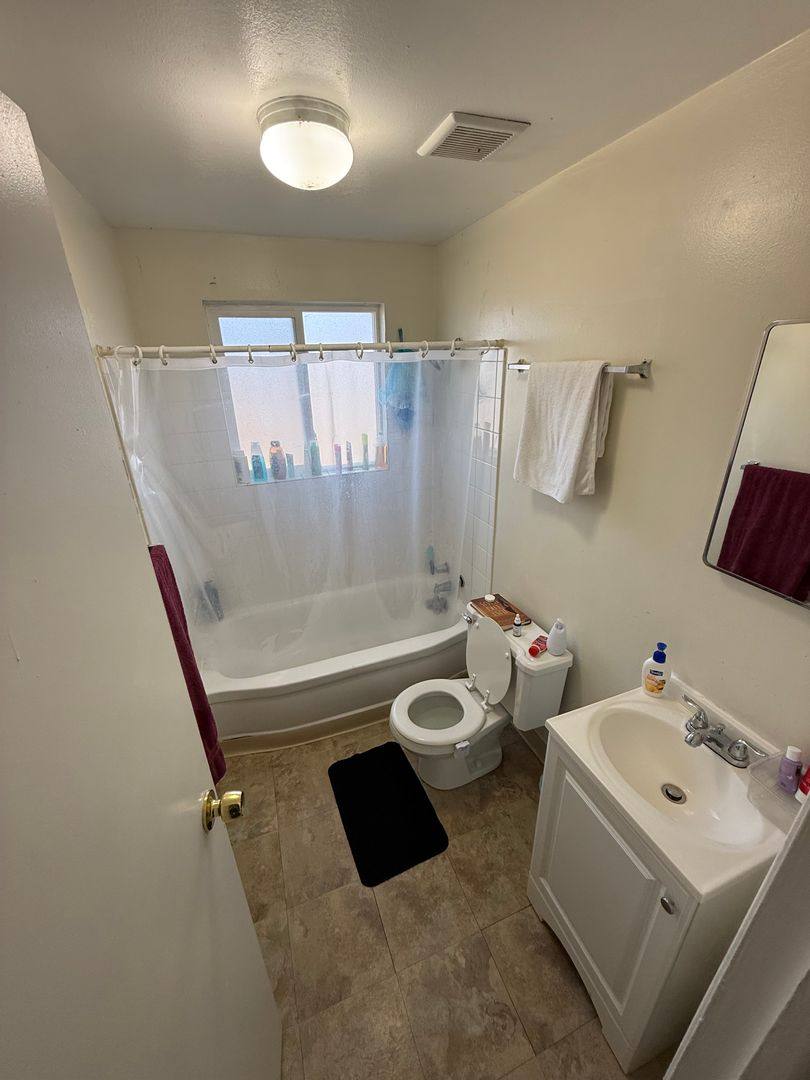 Apartment for rent at 4560 Everett Court, Wheat Ridge, CO 80033