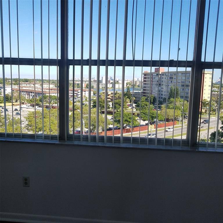 Apartment for rent at 1300 NE Miami Gardens Dr #1300810E, Miami, FL 33179