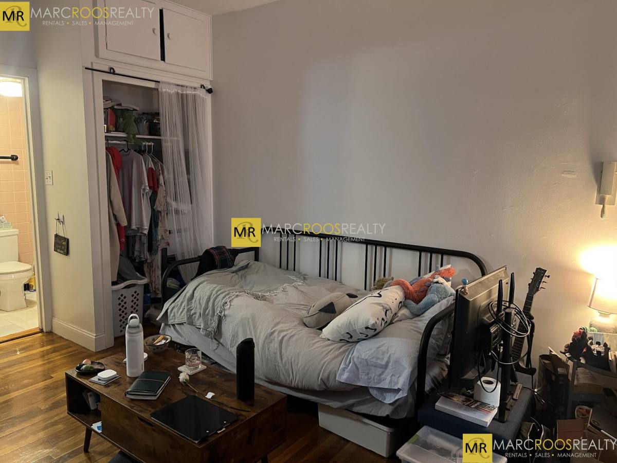 Apartment for rent at 153 Brighton Ave #15, Allston, MA 02134