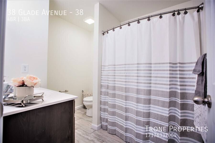 Townhouse for rent at 38 Glade Ave #38, Hanover, PA 17331