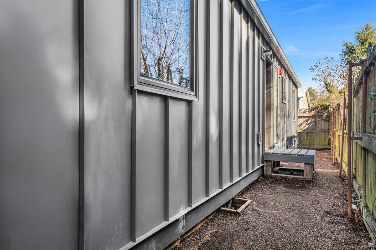 House for rent at 11458 NE Morris St, Portland, OR 97220