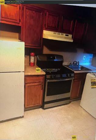 Apartment for rent at 102 Hammond St #1, Roxbury Crossing, MA 02120