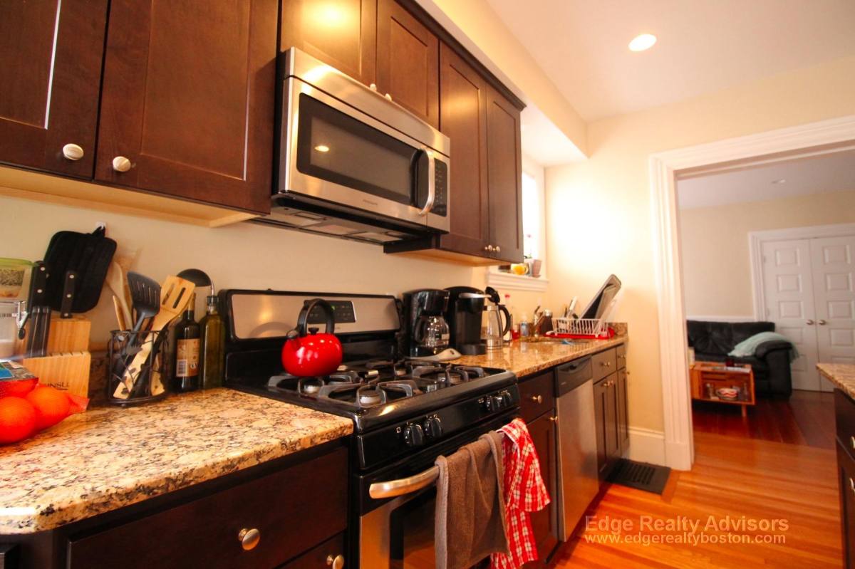 House for rent at 29 Montcalm Ave, Brighton, MA 02135
