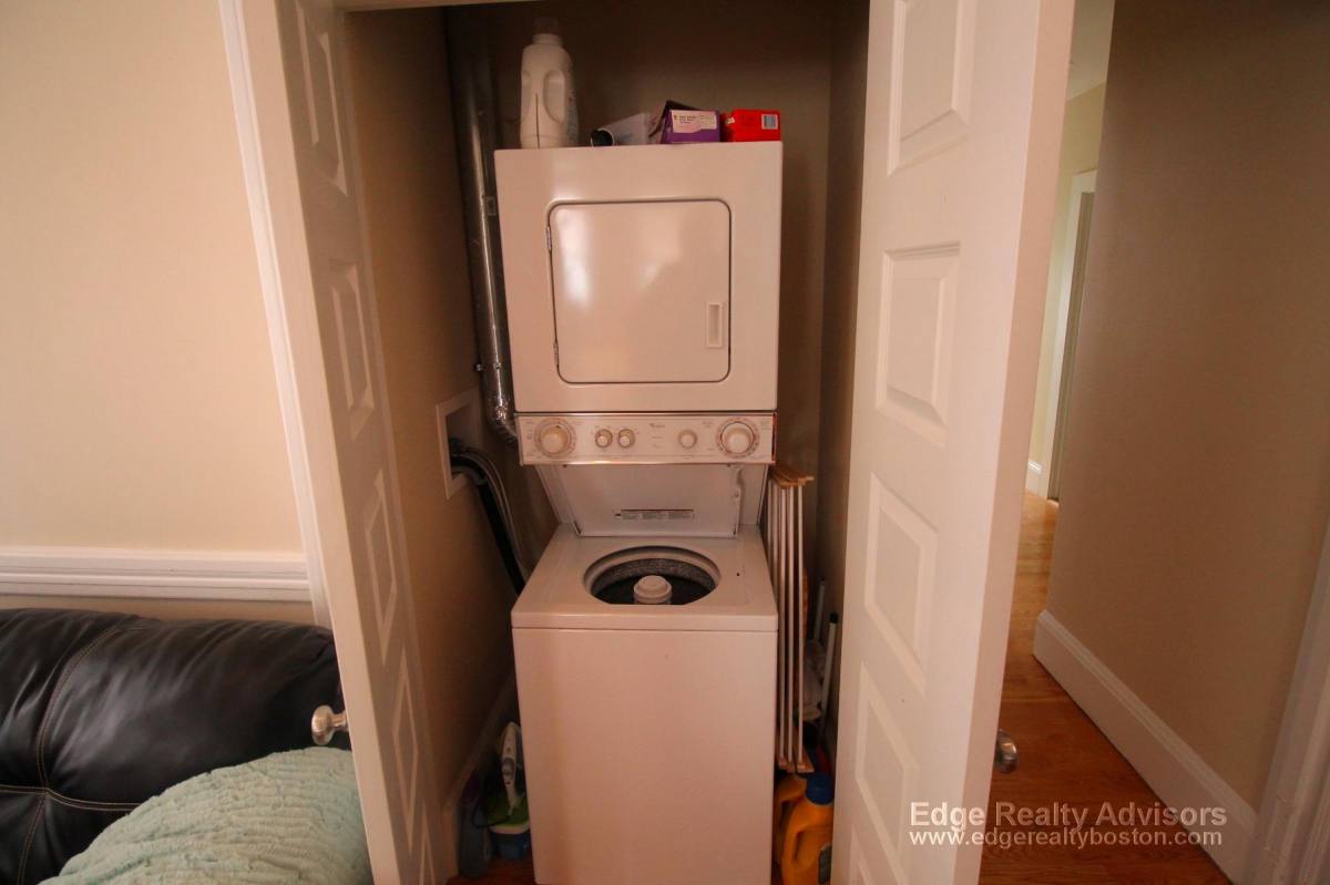 House for rent at 29 Montcalm Ave, Brighton, MA 02135