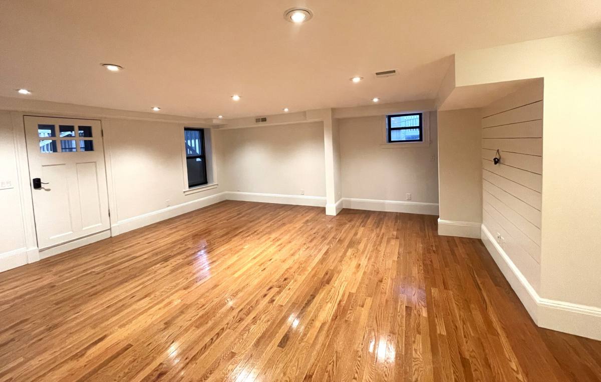 Townhouse for rent at 158 Cypress St, Brookline, MA 02445