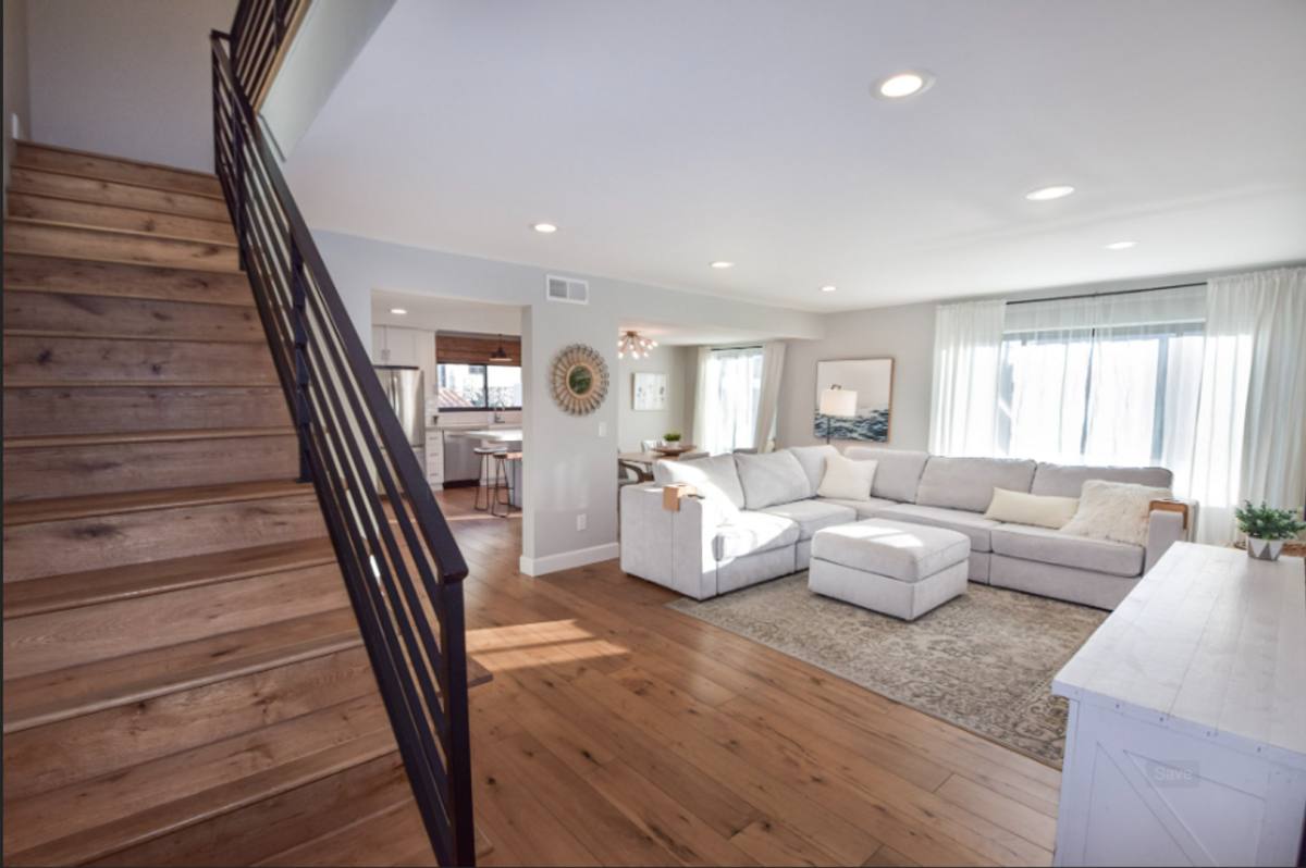 Apartment for rent at 845 E Ave, Coronado, CA 92118