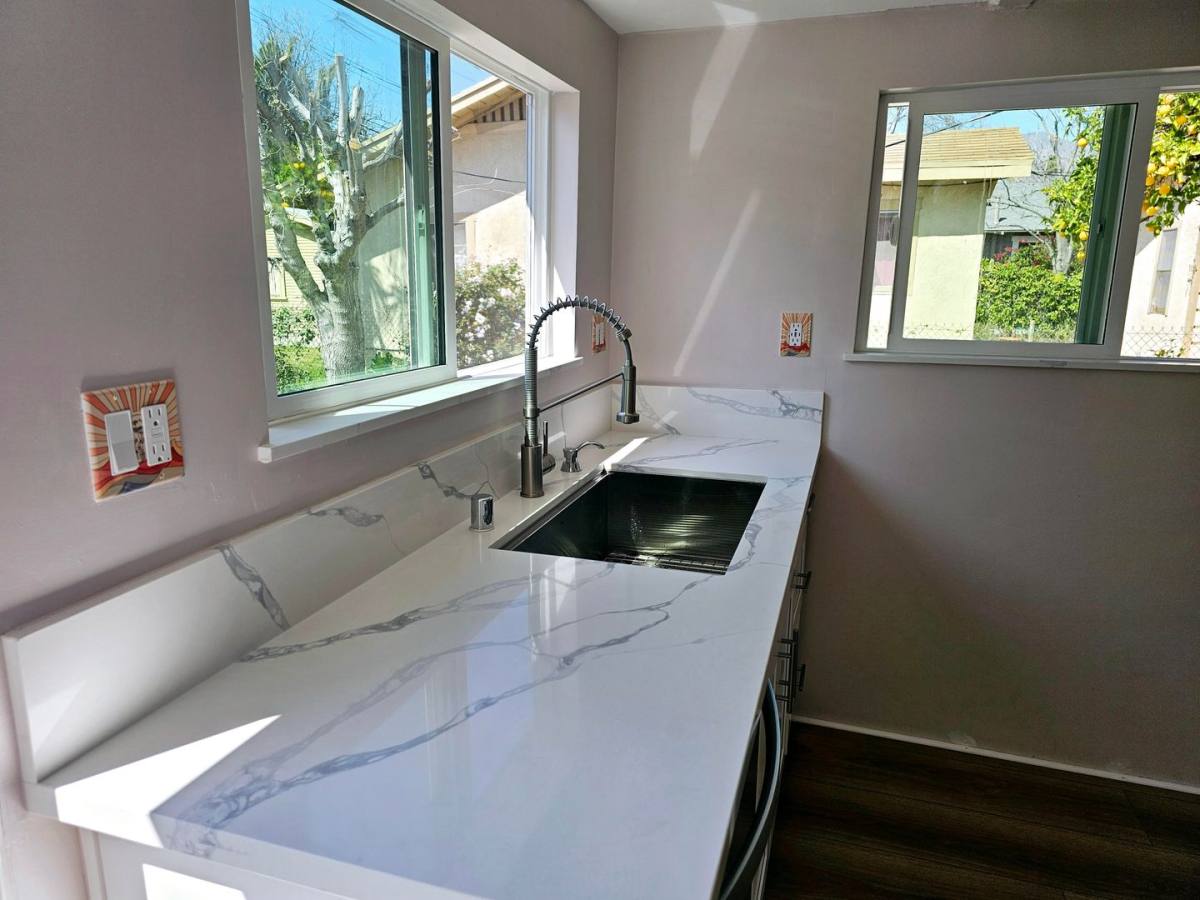 Apartment for rent at 63 & 69 S Greenwood Ave, Pasadena, CA 91107
