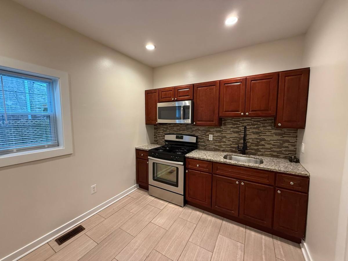House for rent at 1304 N 25th St, Philadelphia, PA 19121