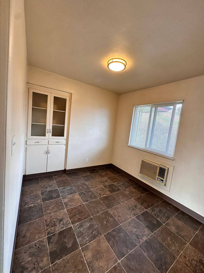 Apartment for rent at 300 W 4th, The Dalles, OR 97058