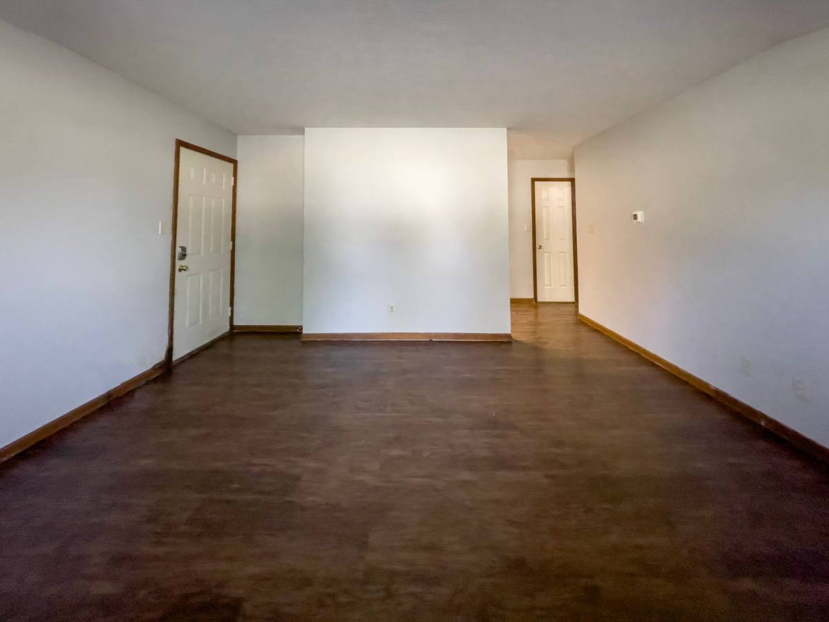 Apartment for rent at 2015 W Godman Ave, Muncie, IN 47303
