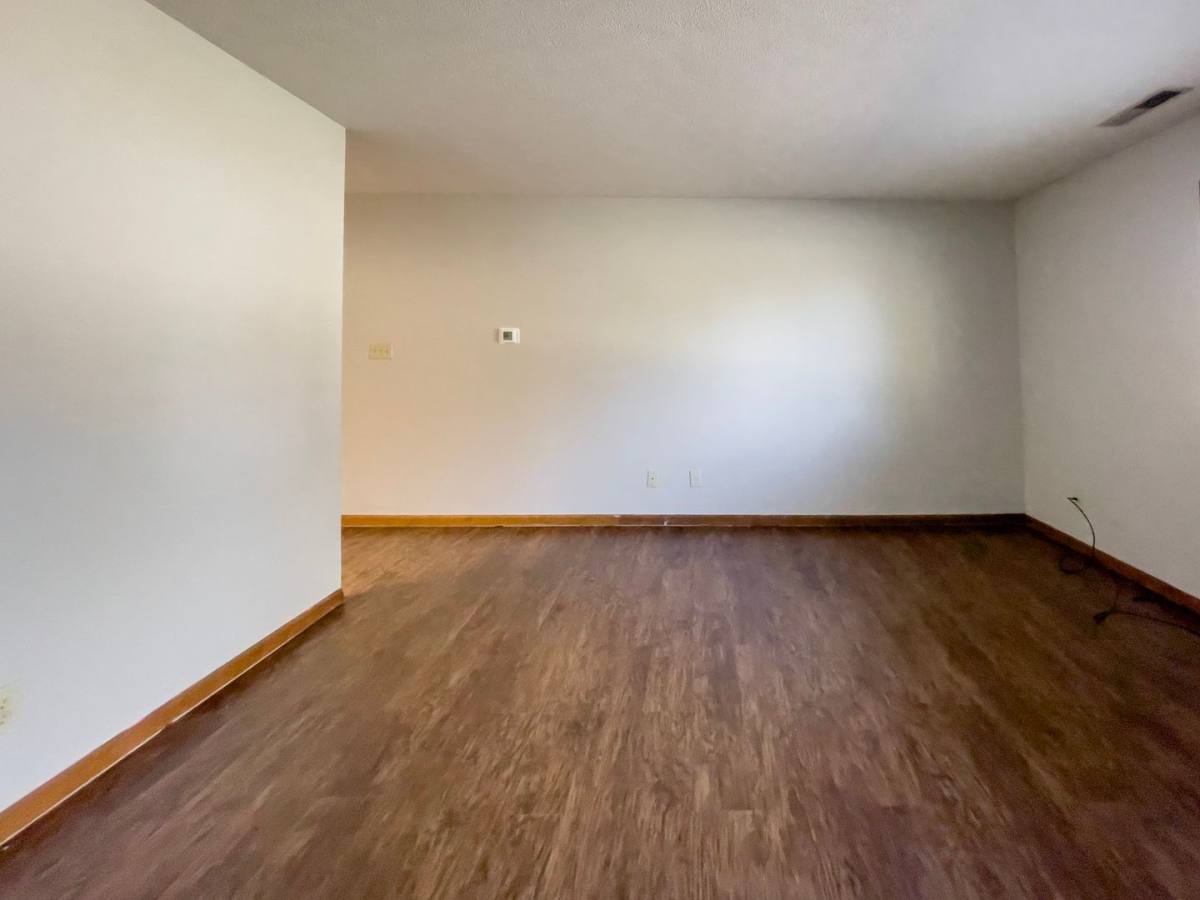 Apartment for rent at 2015 W Godman Ave, Muncie, IN 47303