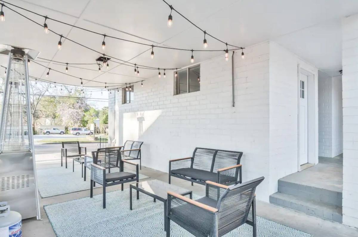 Apartment for rent at 235 W Pike St, Lawrenceville, GA 30046