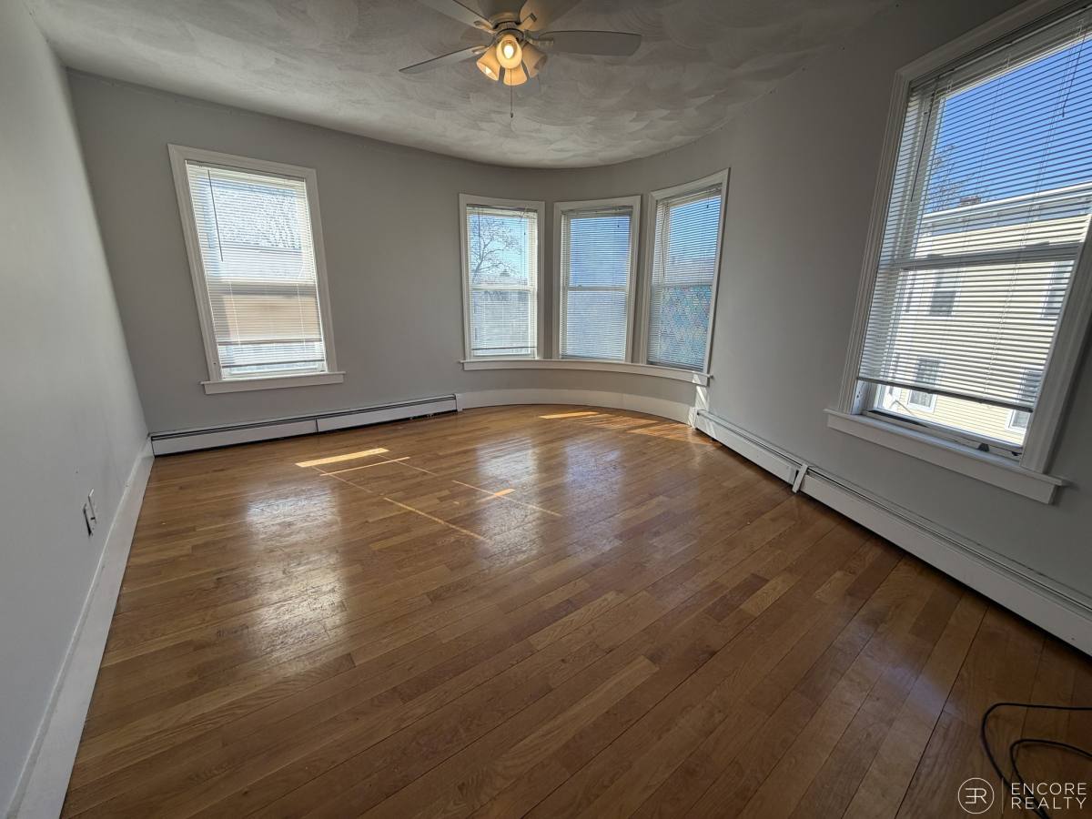 Apartment for rent at 33 Portsmouth St #3R, Cambridge, MA 02141