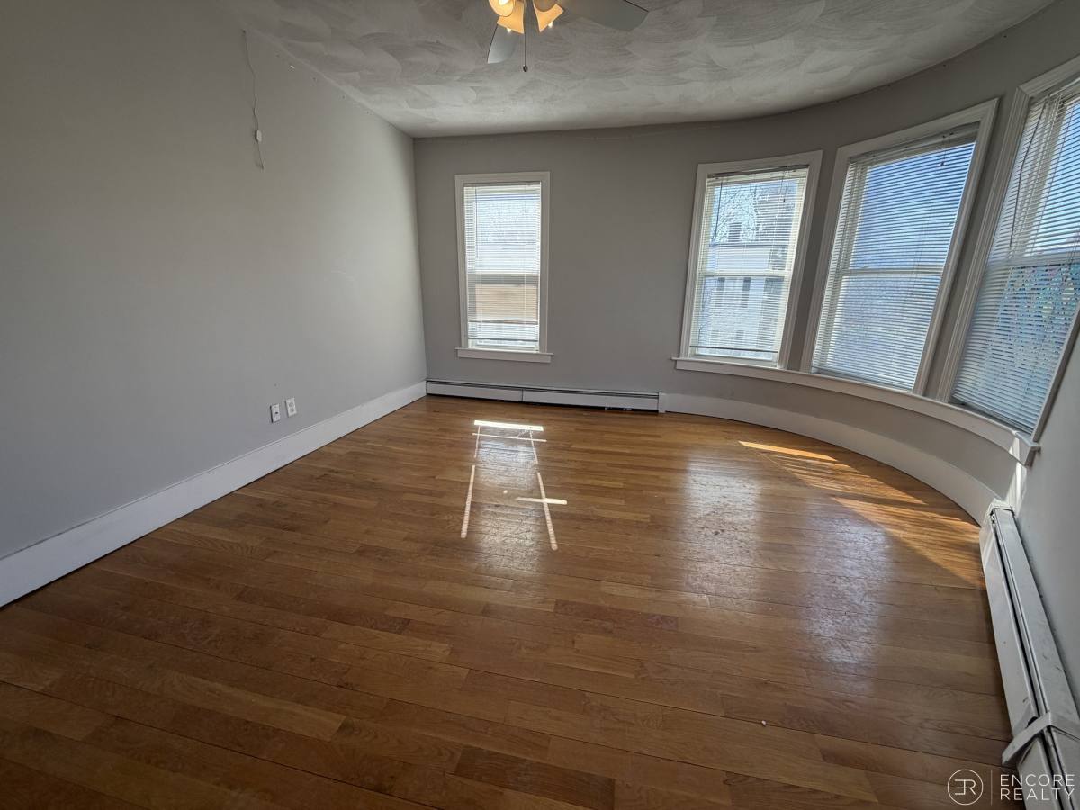 Apartment for rent at 33 Portsmouth St #3R, Cambridge, MA 02141
