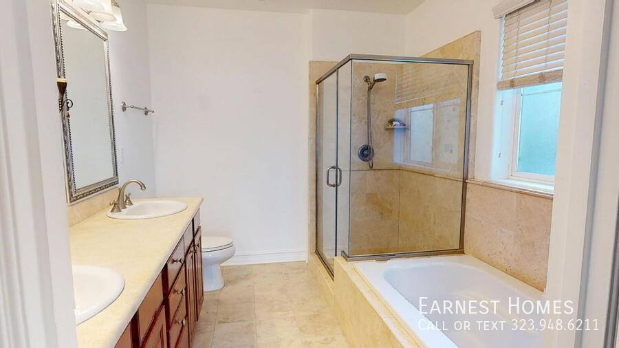 Condo for rent at 14242 Burbank Blvd #104, Van Nuys, CA 91401