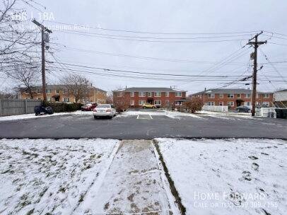 Apartment for rent at 2331 Harrodsburg Rd #5, Lexington, KY 40504