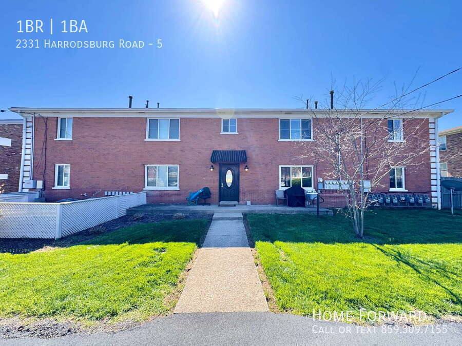 Apartment for rent at 2331 Harrodsburg Rd #5, Lexington, KY 40504