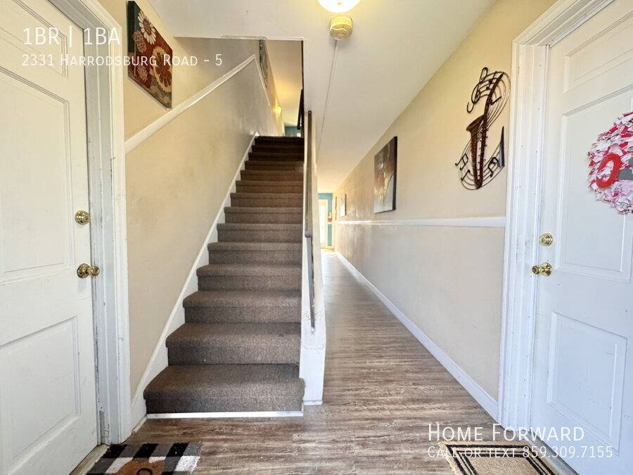 Apartment for rent at 2331 Harrodsburg Rd #5, Lexington, KY 40504