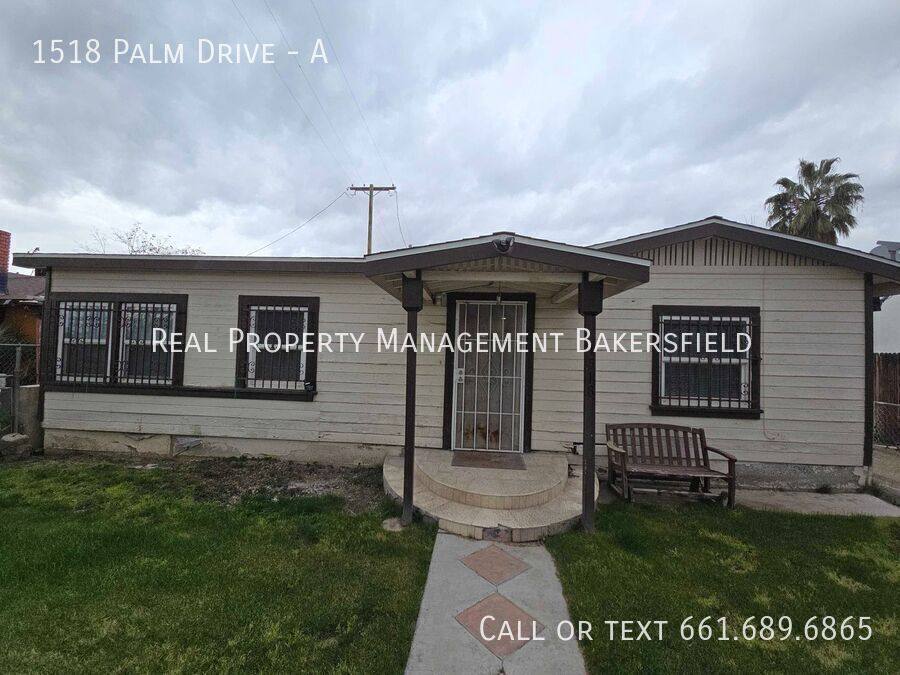 Apartment for rent at 1518 Palm Dr #A, Bakersfield, CA 93305