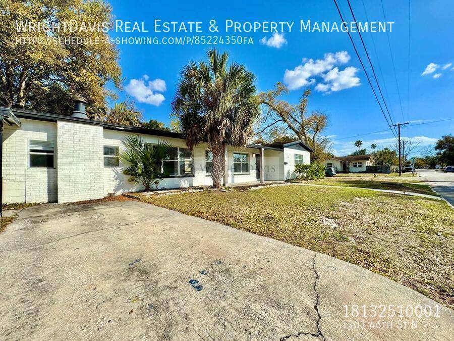 Apartment for rent at 1101 46th St N, Saint Petersburg, FL 33713