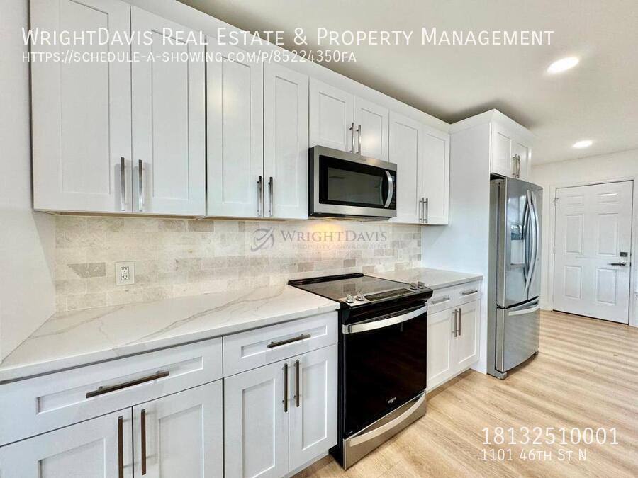 Apartment for rent at 1101 46th St N, Saint Petersburg, FL 33713