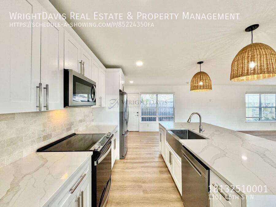 Apartment for rent at 1101 46th St N, Saint Petersburg, FL 33713