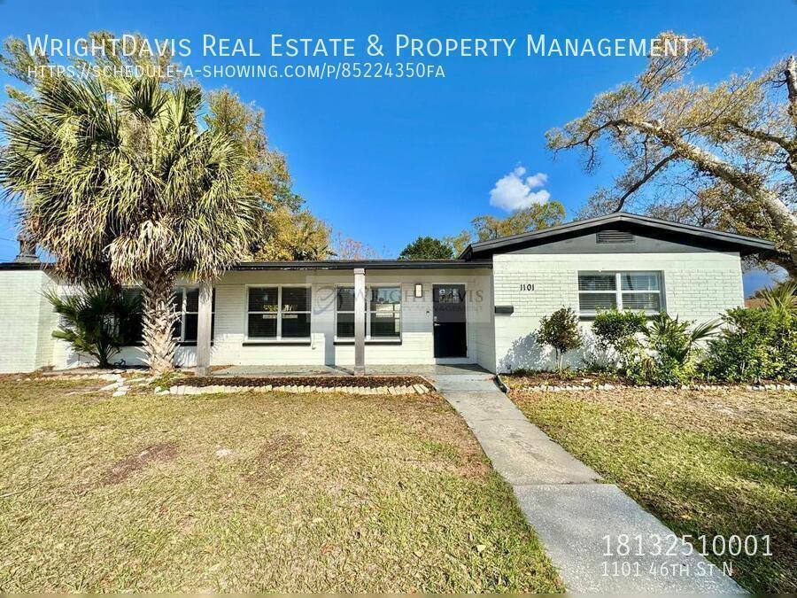 Apartment for rent at 1101 46th St N, Saint Petersburg, FL 33713