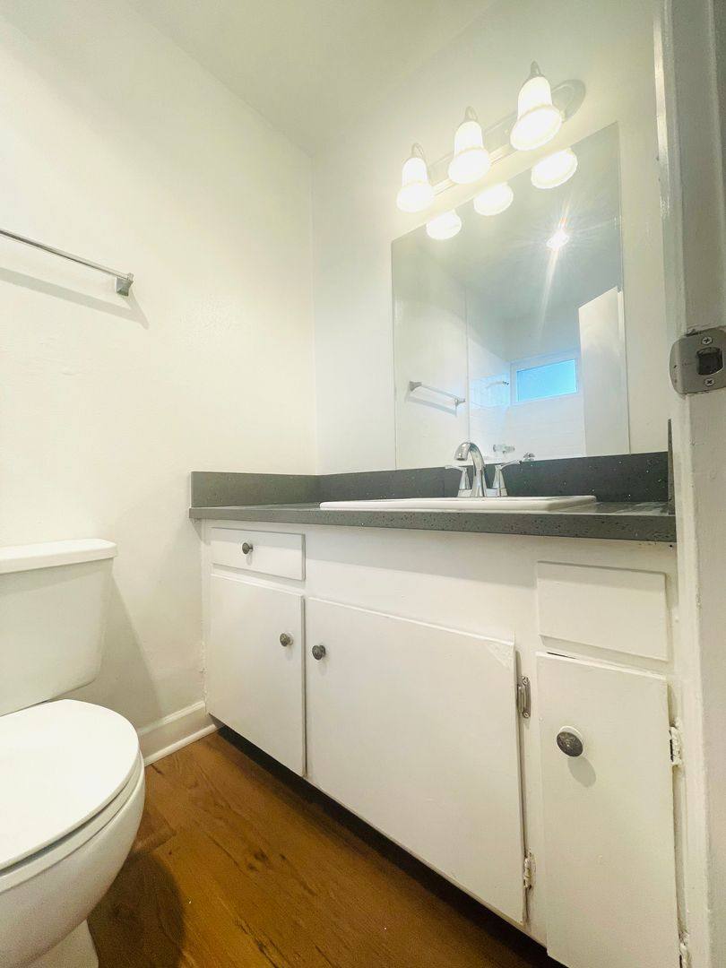 Apartment for rent at 2120 N Ventura Rd, Oxnard, CA 93036