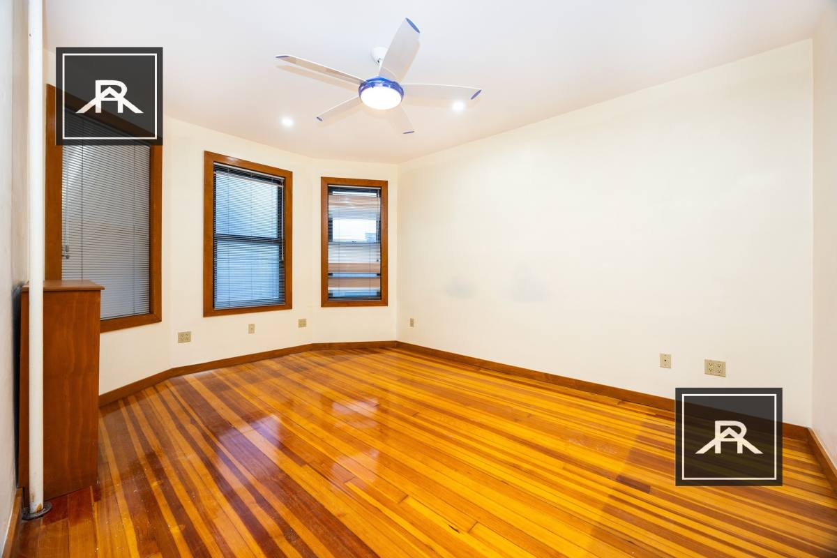 Apartment for rent at 123 Browne St #2, Brookline, MA 02446