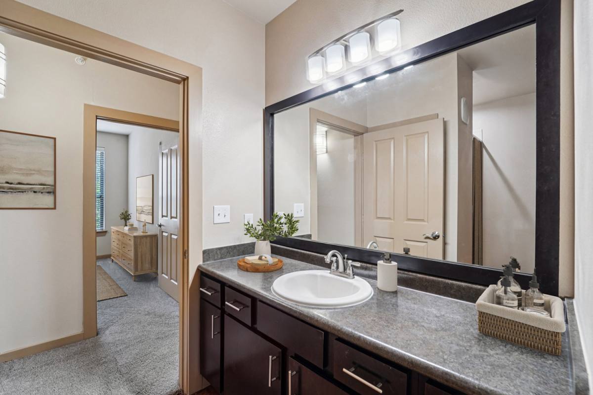 Apartment for rent at 1550 Westborough Dr #DW3, Katy, TX 77449