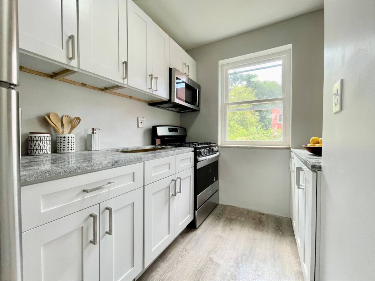 Apartment for rent at 2700 Robinson Blvd, Pittsburgh, PA 15235