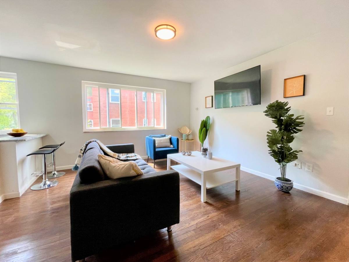 Apartment for rent at 2700 Robinson Blvd, Pittsburgh, PA 15235