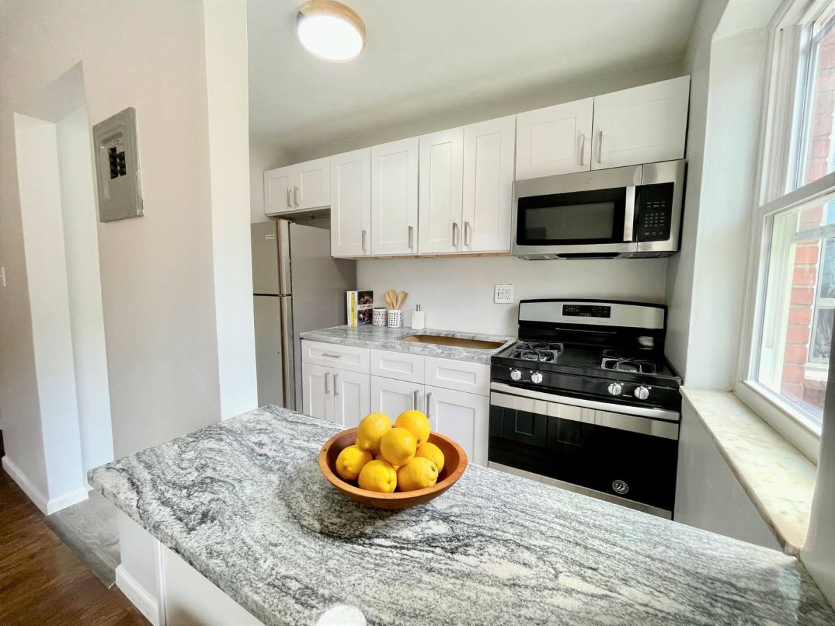 Apartment for rent at 2700 Robinson Blvd, Pittsburgh, PA 15235