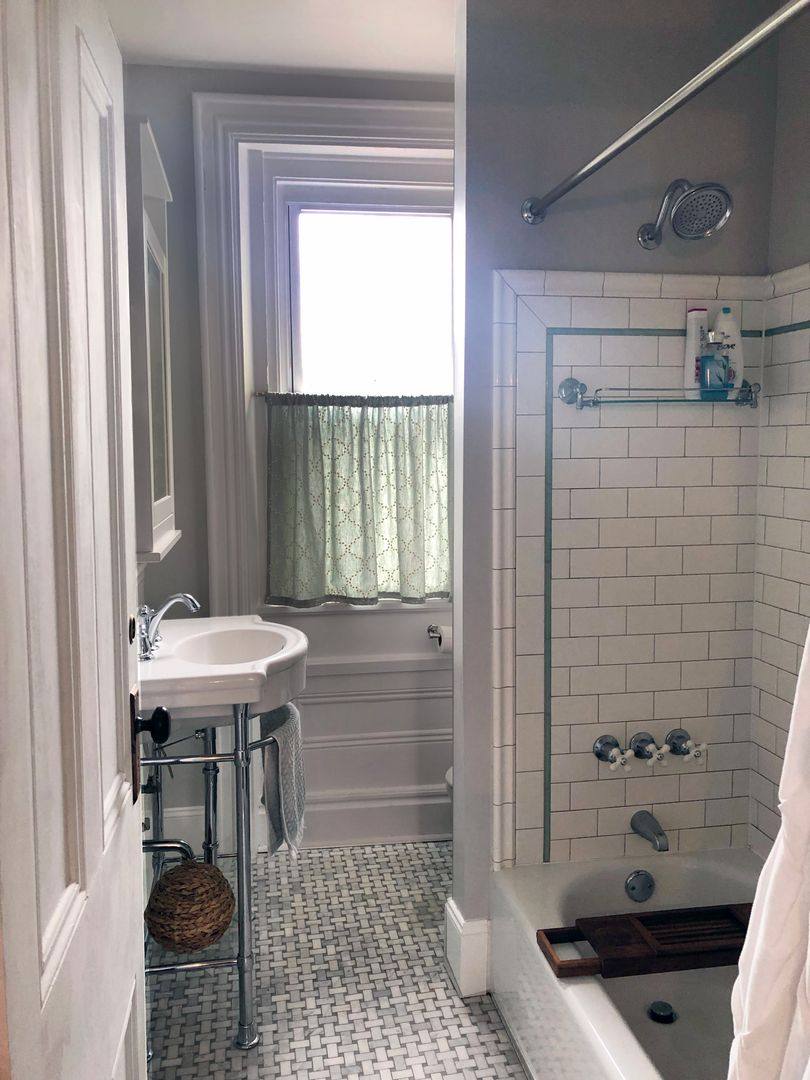 House for rent at 190 S 17th St, Pittsburgh, PA 15203